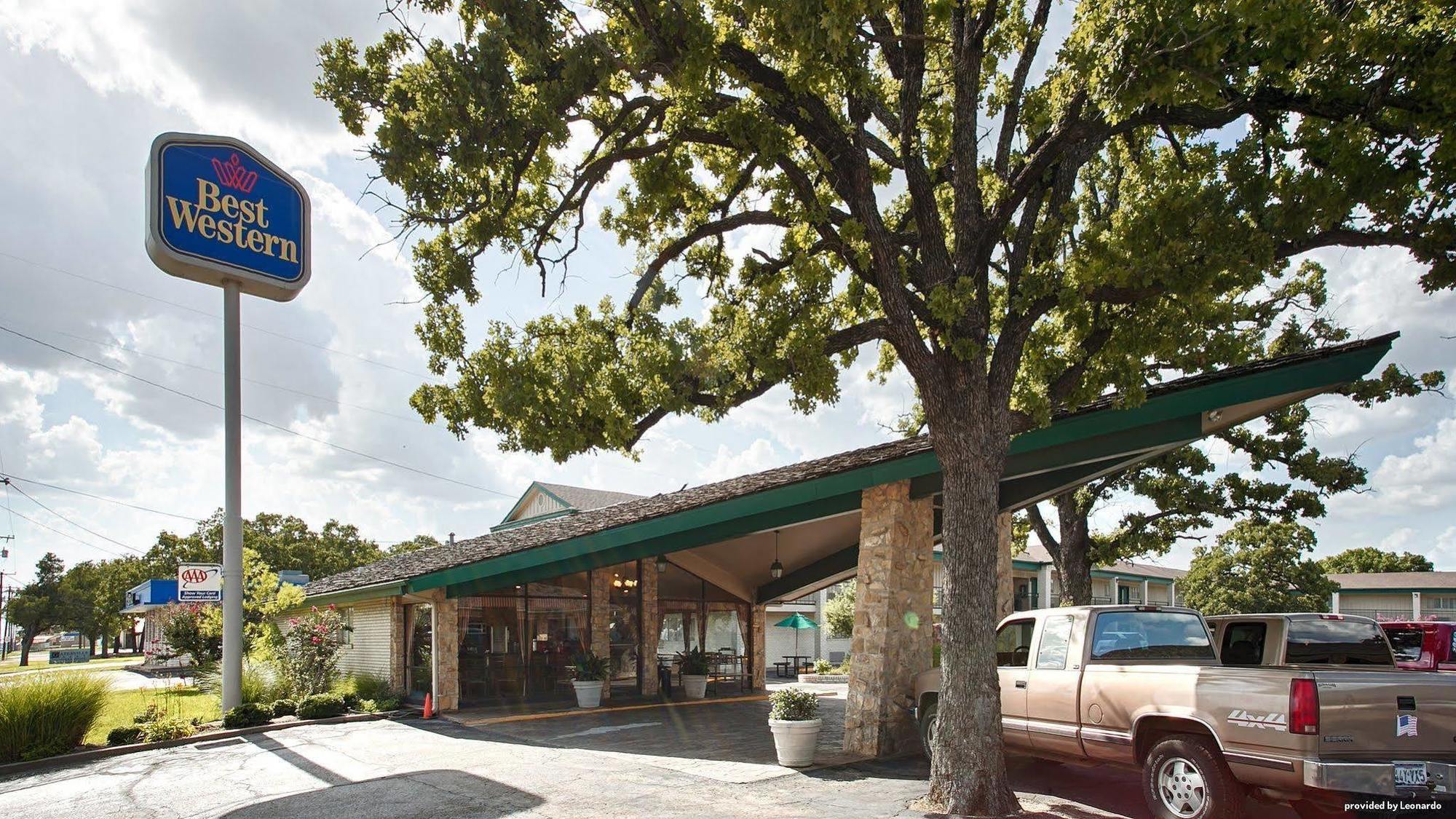 Days Inn By Wyndham Gatesville מראה חיצוני תמונה